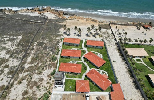 Fortim Apartment | The Point Bangalô Pé na Areia em Fortim