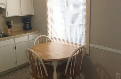 East Gull Lake Condo | The Point on Gull Lake – Unit 4: 2BR Family Escape w/Dock & Garage