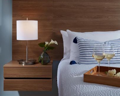 Jupiter Hotel | The Pointe Hotel
