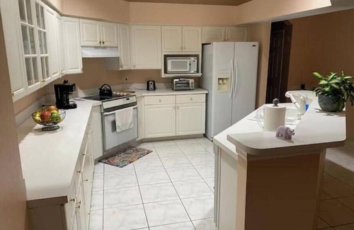Fairvilla Apartment | The Poleon's Abode