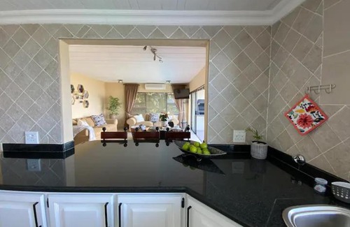 Belmont Heights Bed & Breakfast | The Polo Inn