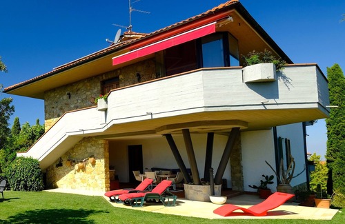 San Quirico d'Orcia Apartment | The Pomegranate - San Quirico d'Orcia