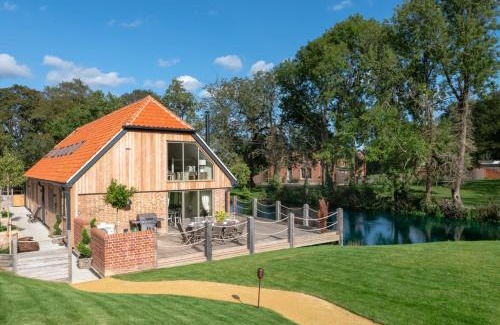 Cowlinge House | The Pond Barn