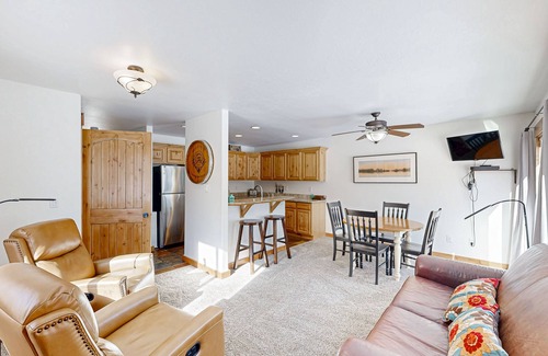 McCall House | The Ponderosa at Aspen Village | Townhouse in McCall