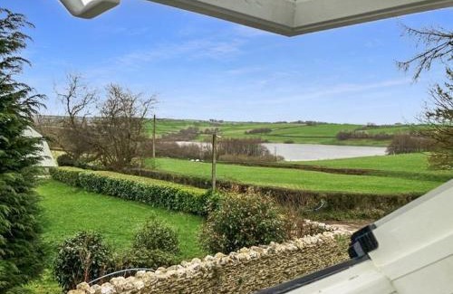 Dulverton House | The Pony Stalls, Brompton Regis