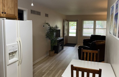 Belmond Condo | The Pool House