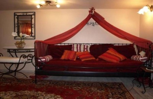 Thann Apartment | The Poppy - The Flowers of Thann