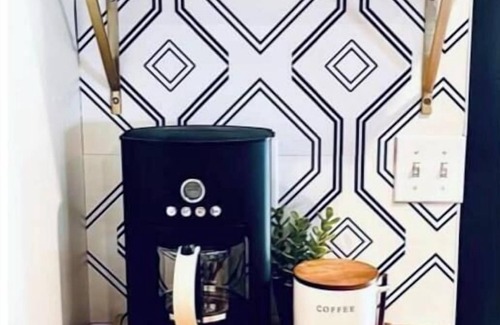 Louisville House | The 'Posh Pickle'- Chic & Uniquenn