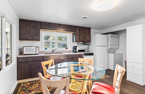 Newaygo Cottage | The Post Cottage Lake Access