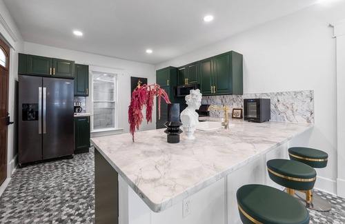 Irvington House | The Prescott. Bold Luxury. Historic Glamour! 5 miles from downtown Indy
