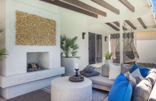 La Quinta Cove House | tHe PRESIDENTIAL HOUSE: EXCLUSIVE MOUNTAIN VIEWS & AMENITIES