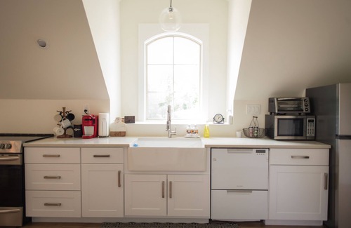 Murfreesboro House | "The Primm Loft" Private, Spacious, Clean & New