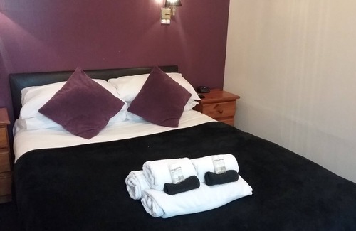 Netley Bed & Breakfast | The Prince Consort