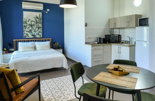 Haifa Apartment | The Printhouse Downtown Boutique Studio 3
