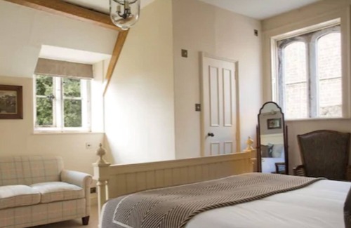 Wareham Hotel | The Priory Hotel