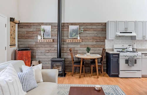 Kachina Village Apartment | The Private Toho-Tel Suite