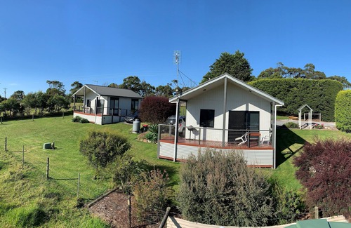 Waratah North Cottage | The Prom Coast Holiday Lodge 4