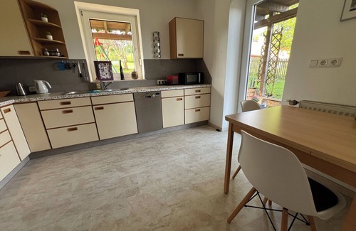 Rentweinsdorf Apartment | The Property
