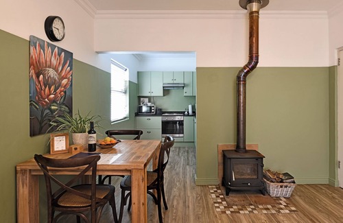 Franschhoek Apartment | The Protea Apartment no01