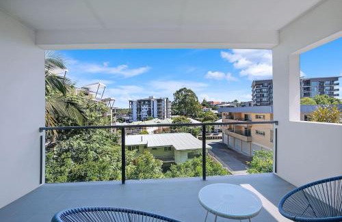 Nundah Apartment | 'The Provincia' A Contemporary Inner-City Abode
