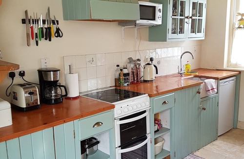 Athy Cottage | The Pump House - cosy farm cottage for two