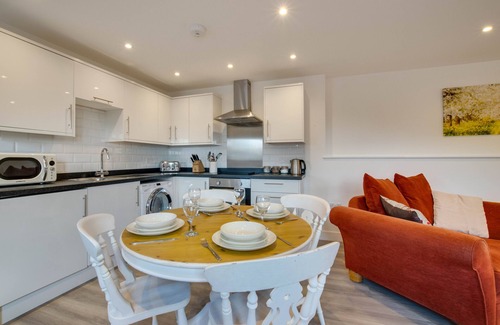 Hernhill House | The Pump House - One Bedroom House, Sleeps 2