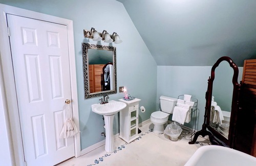 Buena Vista Hotel | The Putnam Room at The Town House Inn