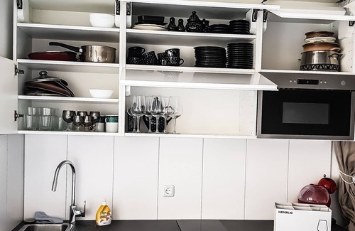 Oberfohring Apartment | "The Pyramid" newly built in July 2018 City Apartment