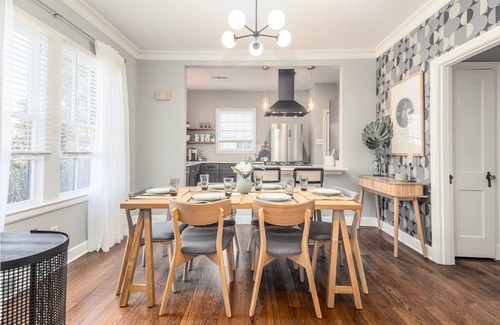 Vollintine-Evergreen House | The quaintest, beautifully updated 1920's Mid-Century Boho Bungalow in Memphis