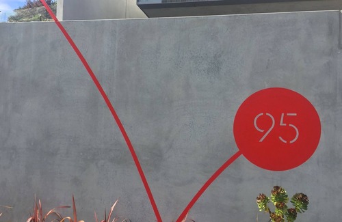 Hobart Central Business District Apartment | The Quarry House Luxury Retreat (Alcorso suite)