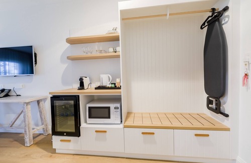 Forresters Beach Hotel | The Quarters, an Ascend Collection Hotel