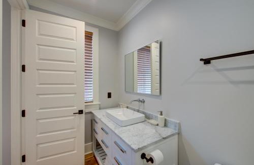 Charleston Historic District Hotel | The Quarters on King