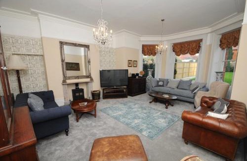 Christchurch House | The Quays Mansion in Christchurch