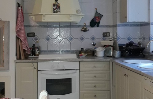 Quartiere Coppede Apartment | The Queen s coffer, apartment in Rome in the Trieste / Salario district