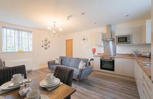 Huyton Apartment | The Queens Arms Apartments
