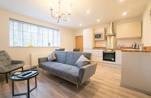 Huyton Apartment | The Queens Arms Apartments
