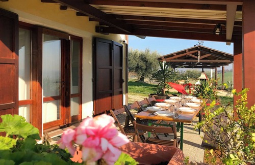 Bettolelle House | the Quercia with swimming pool in Senigallia countryside