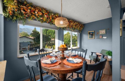 Upland Apartment | The Quirky Bloom-Whimsical Guest house