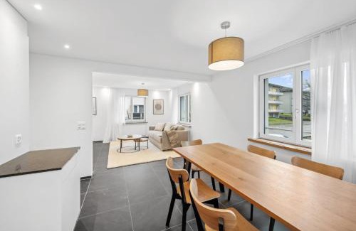 Neuhausen am Rheinfall Apartment | The R Apartment Rheinfall - central free parking