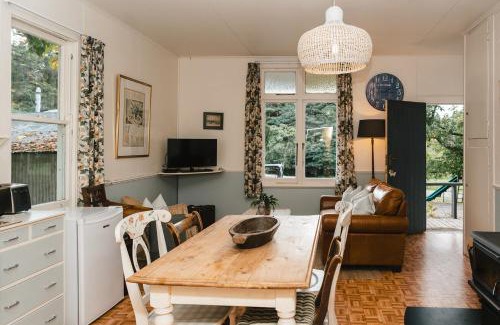 Hawke's Bay Region House | The Rabbiter's Cottage