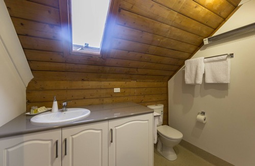 Longford Bed & Breakfast | The Racecourse Inn