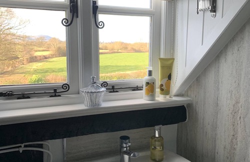 Upton upon Severn Bed & Breakfast | The Rag House