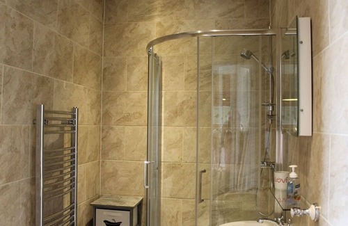 Westerfield Hotel | The Railway