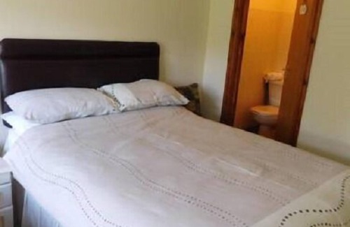 Forden Hotel | The Railway Inn