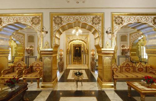 Amer Fort Road Hotel | The Raj Palace (Small Luxury Hotels of the World)