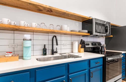 South Main Historic District Apartment | The Rambler