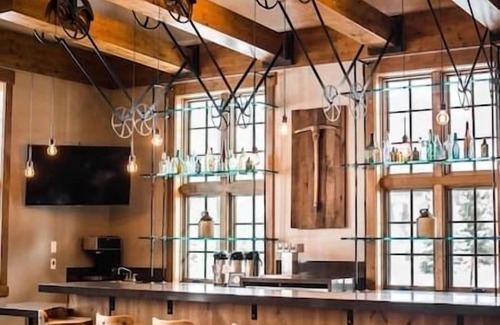 The Highlands Resort | The Ranahan Resort & Spa, Pool, Hot Tub, Ski!