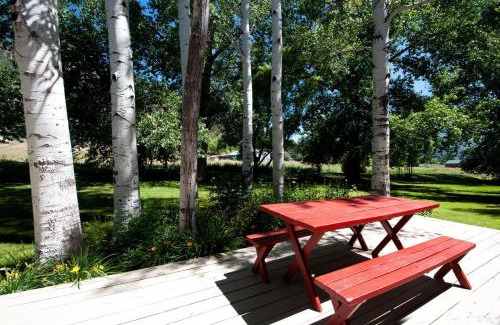 The Ranch House | The Ranch 43 Latigo Road
