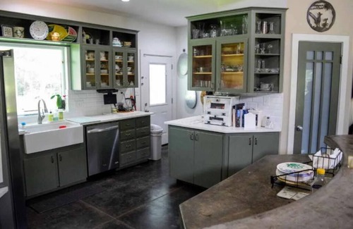 Jeddo Apartment | The Ranch House