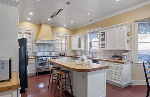 Medina House | The Ranchhouse: Texas Hill Country Resort